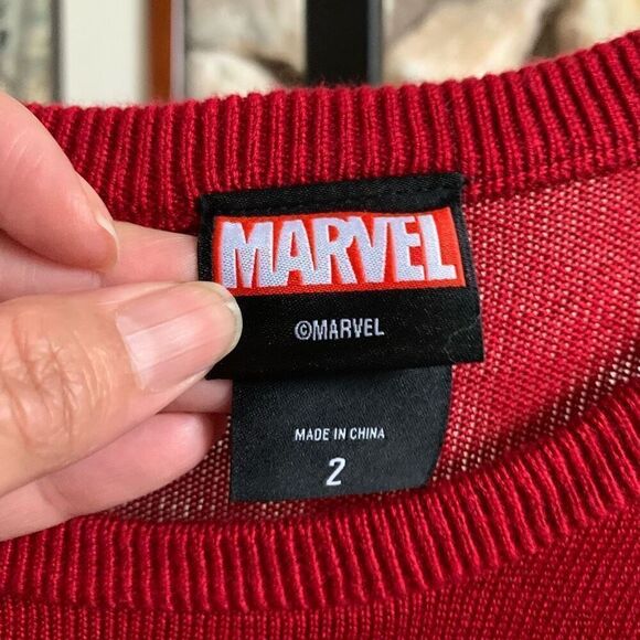 Torrid x Marvel women’s plus Spider man Christmas sweater size 2 - Picture 3 of 10